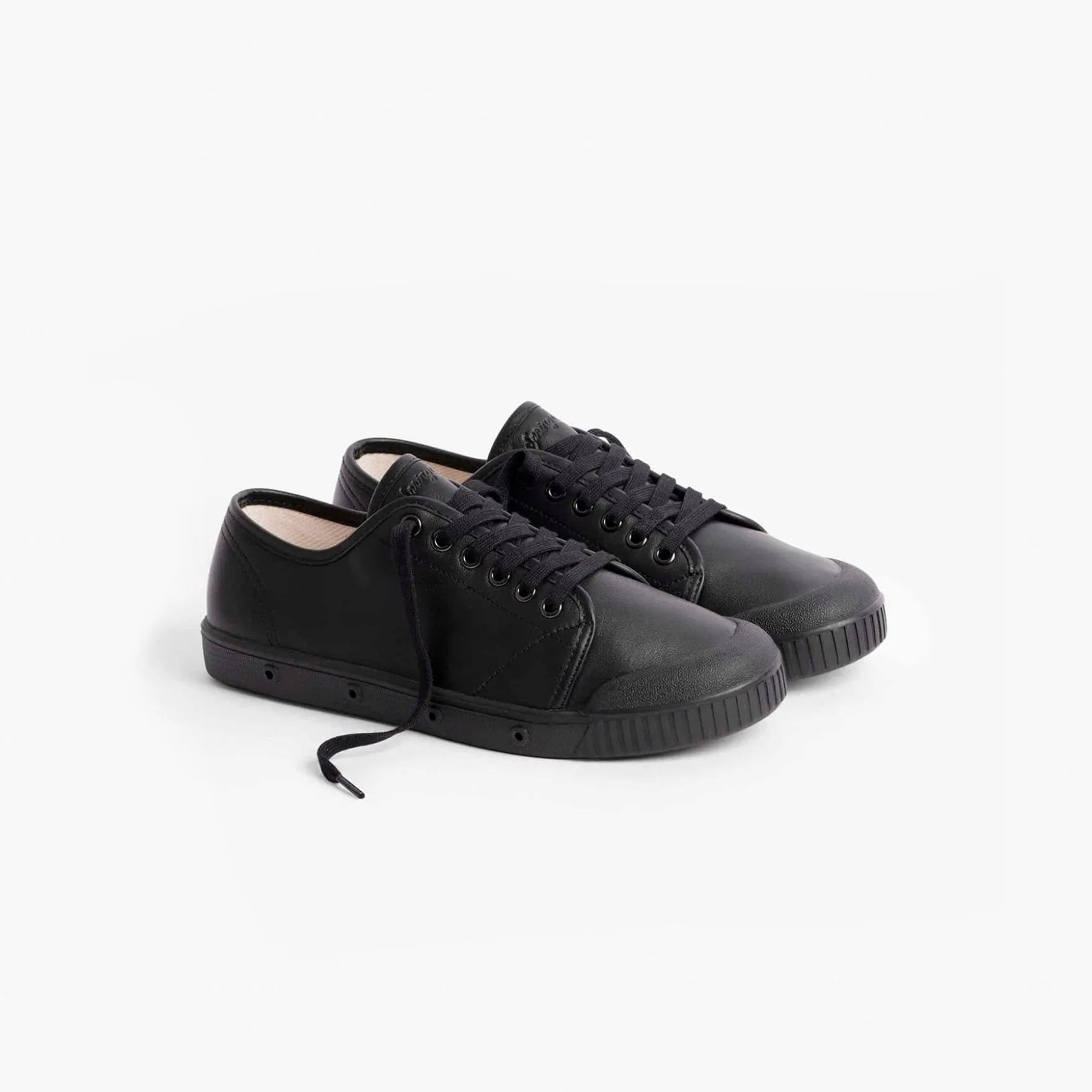 Low Top Leather Trainers in Black