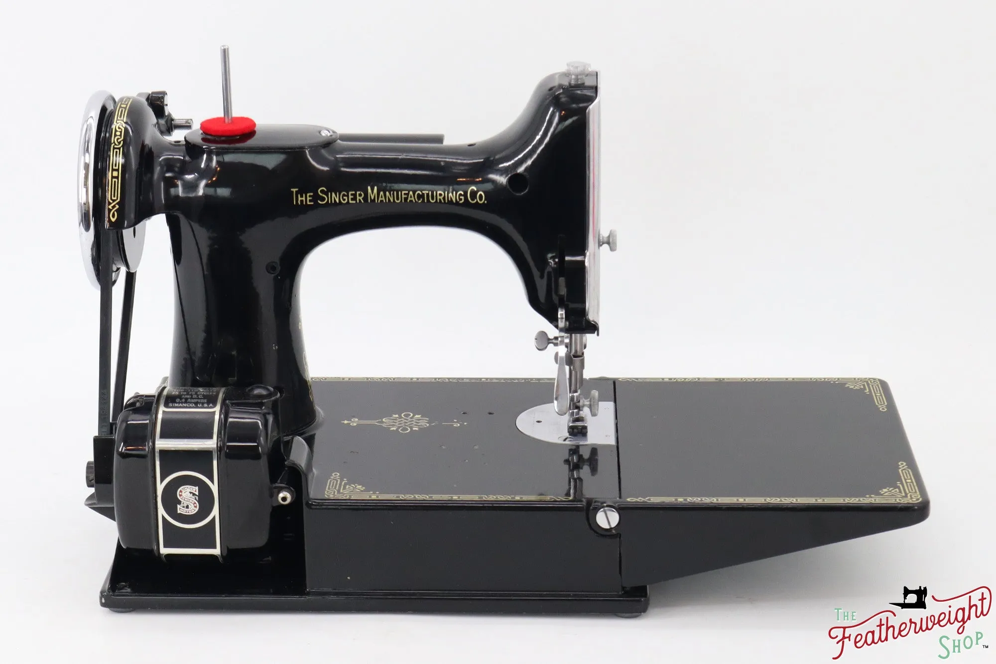 Singer Featherweight 221 Sewing Machine, "First-Run" 1933 AD5505**