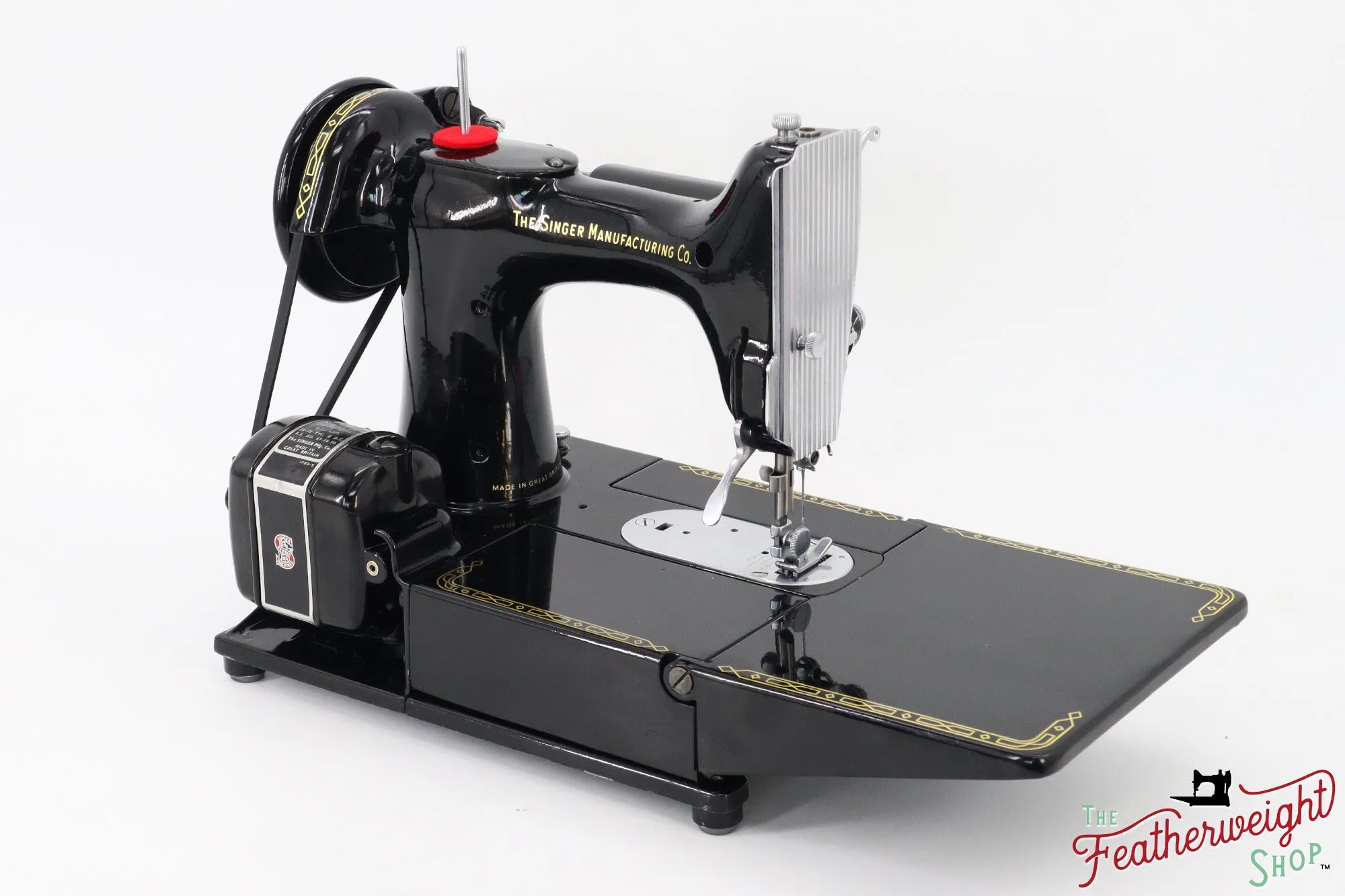 Singer Featherweight 222K Sewing Machine - EM6052**, 1957