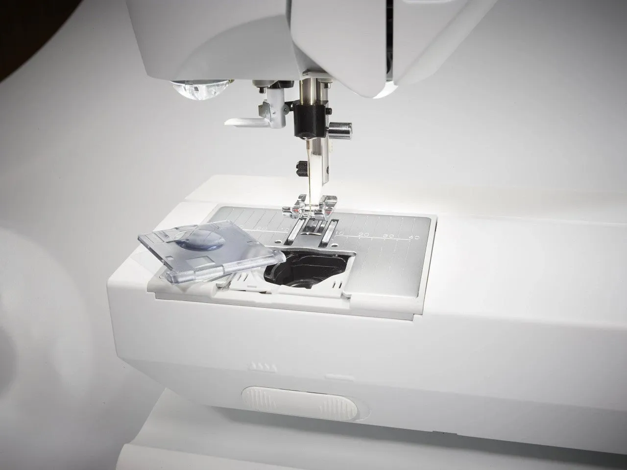 Viking Opal 670 Sewing Machine